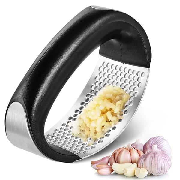 GarlicSmasher, presă pentru usturoi sau ghimbir
