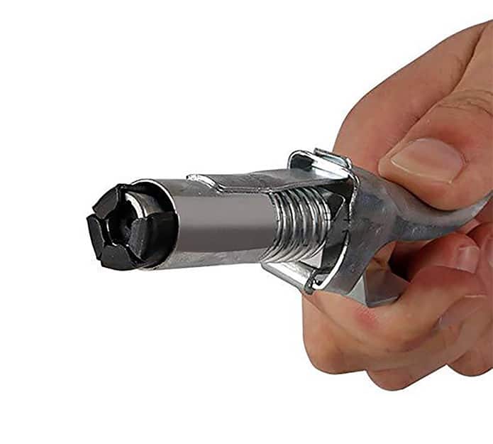 Press Push, conector pentru toate tipurile de pistoale de lubrifiere